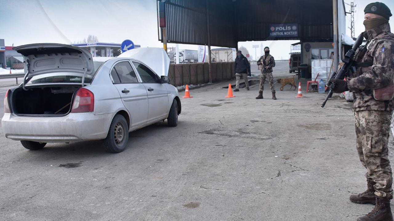 2 bin 763 kontrol ve arama noktası uygulamasına son verildi