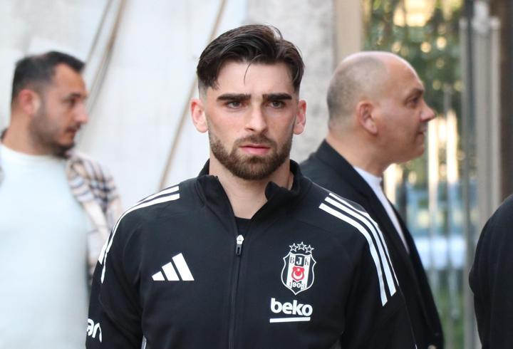 Beşiktaş'ta Jota Silva'ya ve El Bilal Toure'ye de yol göründü! Resmi açıklama