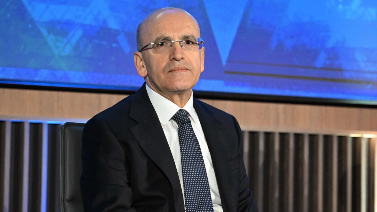 Bakan Şimşek: Dış dengede kalıcı ve sürdürülebilir iyileşme destekleniyor