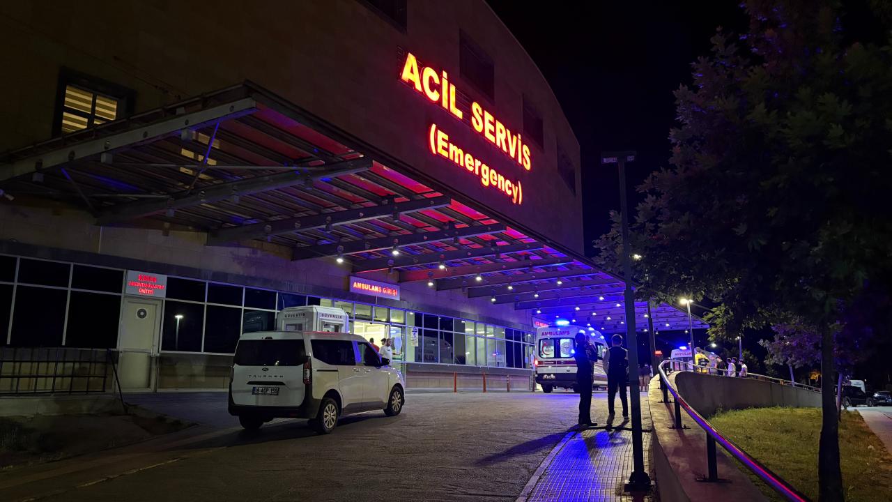 Çorum'da düğün yemeğinden 50 kişi zehirlendi