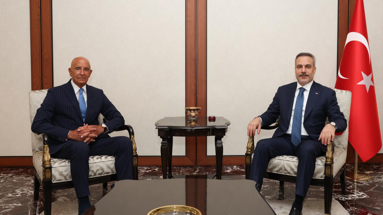 Bakan Fidan ABD'nin Ankara Büyükelçisi Barrack'ı kabul etti