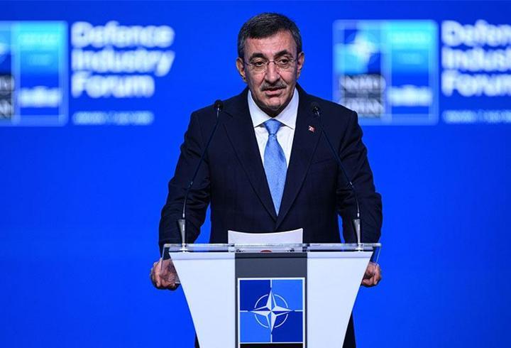 Cevdet Yılmaz: Cevdet Yılmaz: Anlamsız yaptırımları kaldıralım