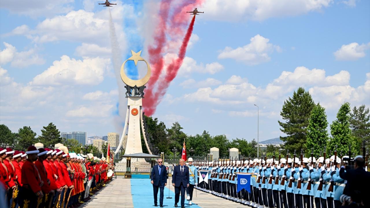 ABD Başkanı Trump, A tipi resmi törenle karşılandı