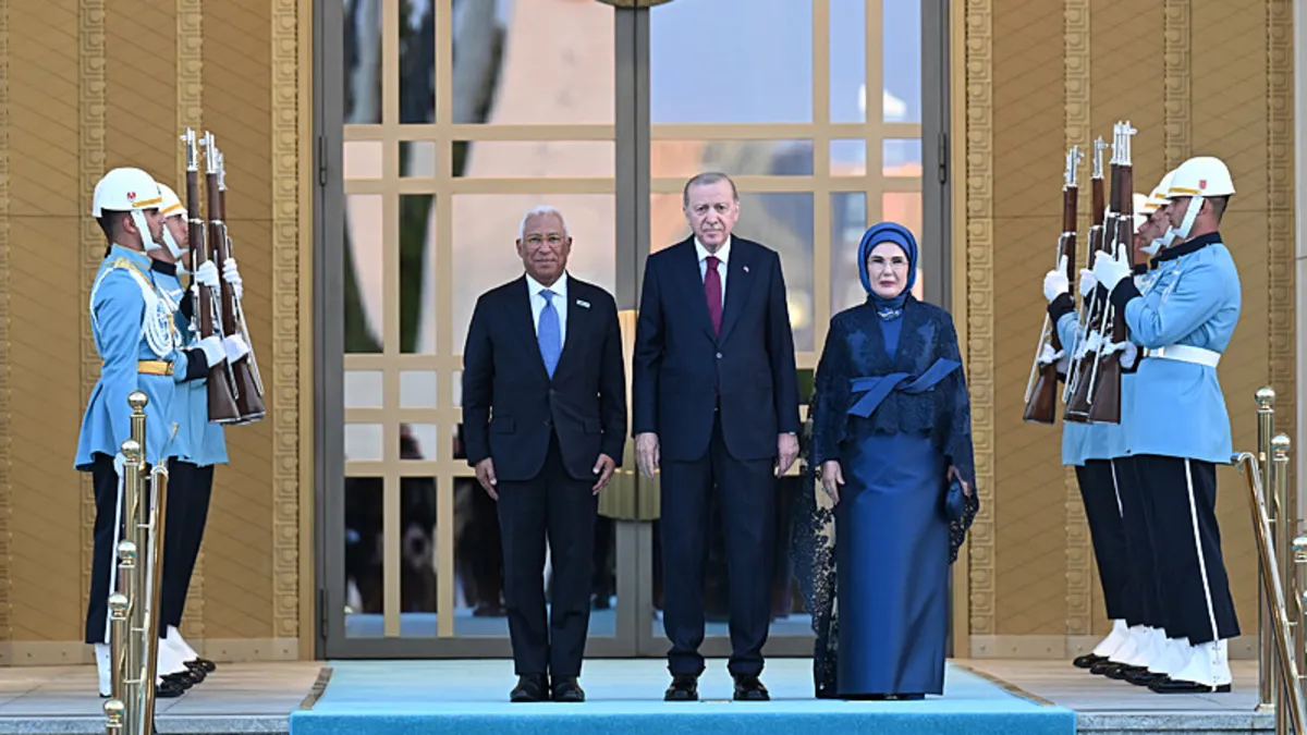 Külliye'de tarihi NATO resepsiyonu: Erdoğan çifti liderleri karşıladı