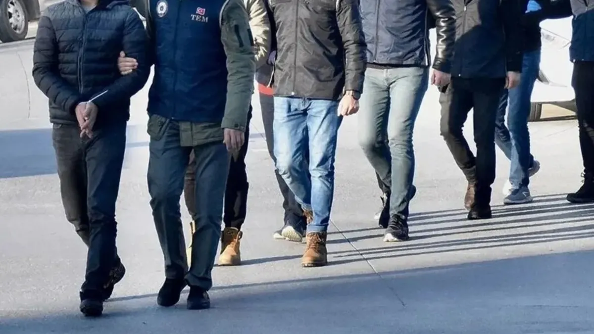 SON DAKİKA: Adalet ve İçişleri Bakanlıkları duyurdu: FETÖ'ye yönelik 968 şüpheliyi kapsayan dev operasyon başlatıldı