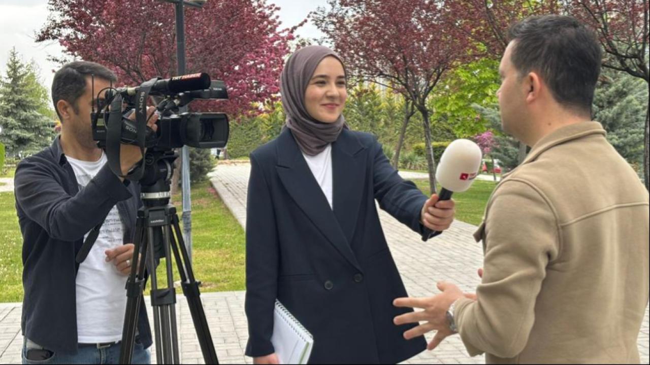 Muhabirliğe ilk adım TRT Akademide