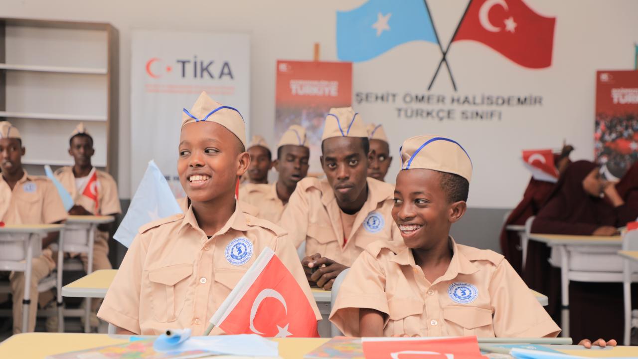 TİKA 15 Temmuz ile alakalı 177 projeyi hayata geçirdi