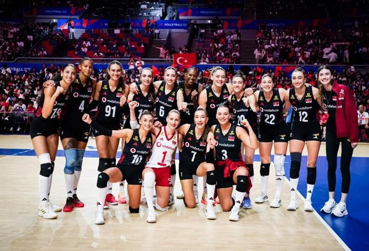 Filenin Sultanları, VNL Finalleri'nde Kanada'yı bekliyor