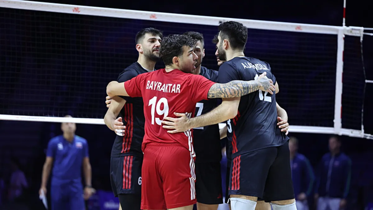 CANLI: Slovenya - Türkiye Milletler Ligi maçı!