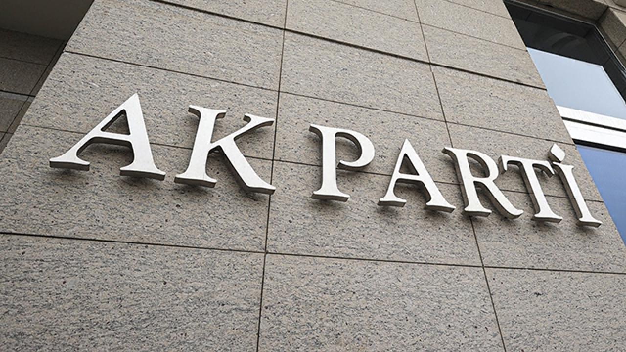 İstanbul'da 3 ilçe belediyesi AK Parti'ye geçti