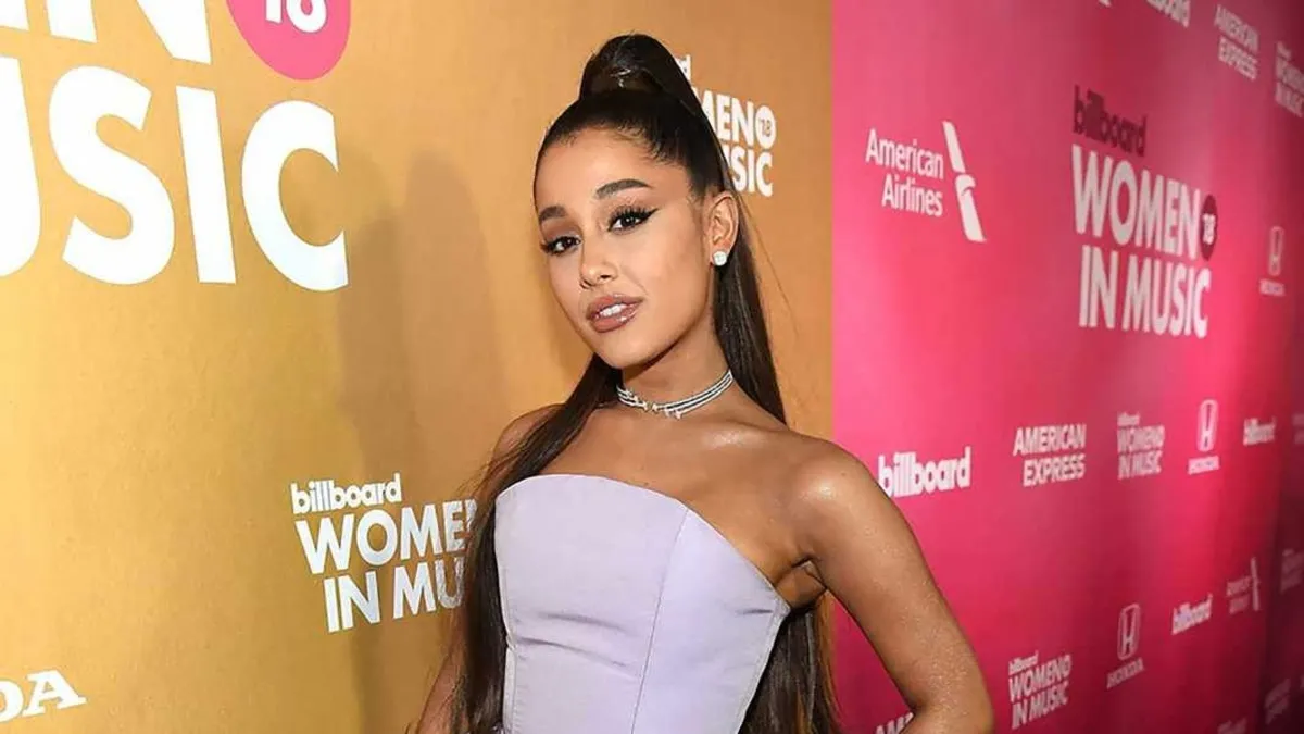 Ariana Grande sahnelere ara veriyor