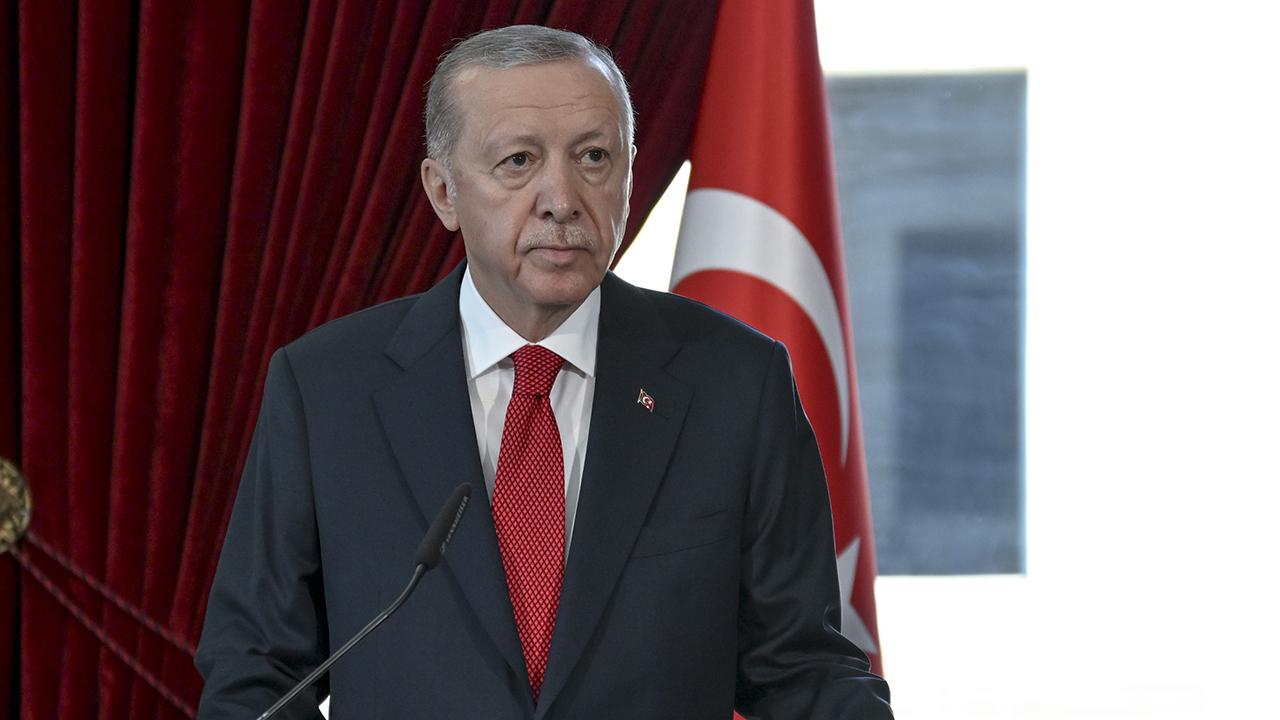 Cumhurbaşkanı Erdoğan: TSK milletimizin güven kaynağı olmayı sürdürmektedir