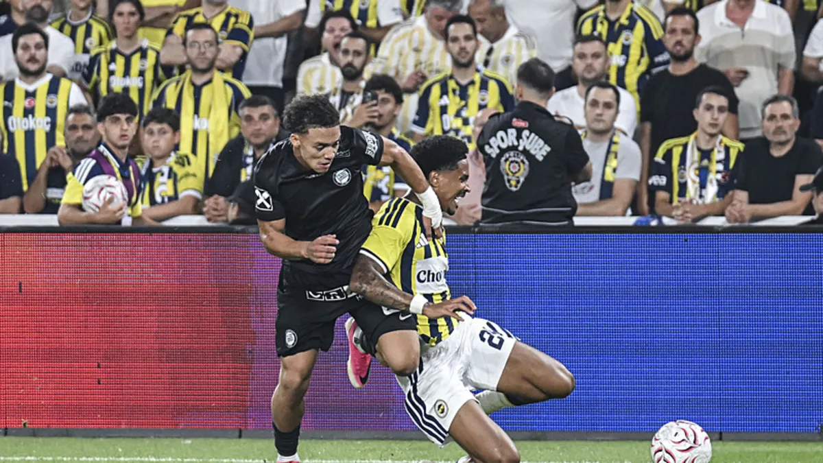 Fenerbahçe'de Jayden Oosterwolde'nin sakatlık durumu açıklandı!