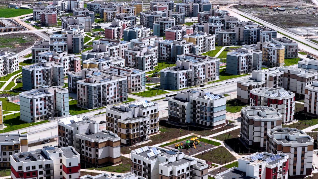 Asrın inşasında Diyarbakır'da 17 bin 206 bağımsız bölüm inşa edildi