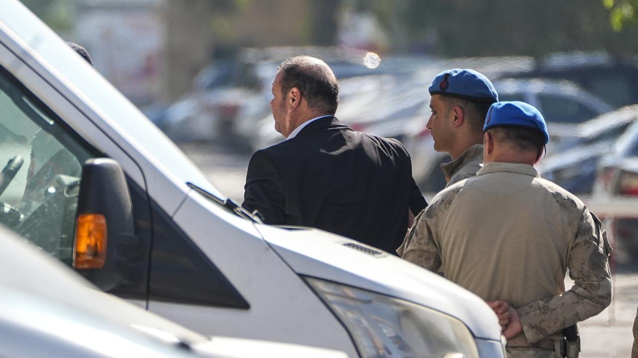 Menderes Belediye Başkanı Çiçek tutuklandı