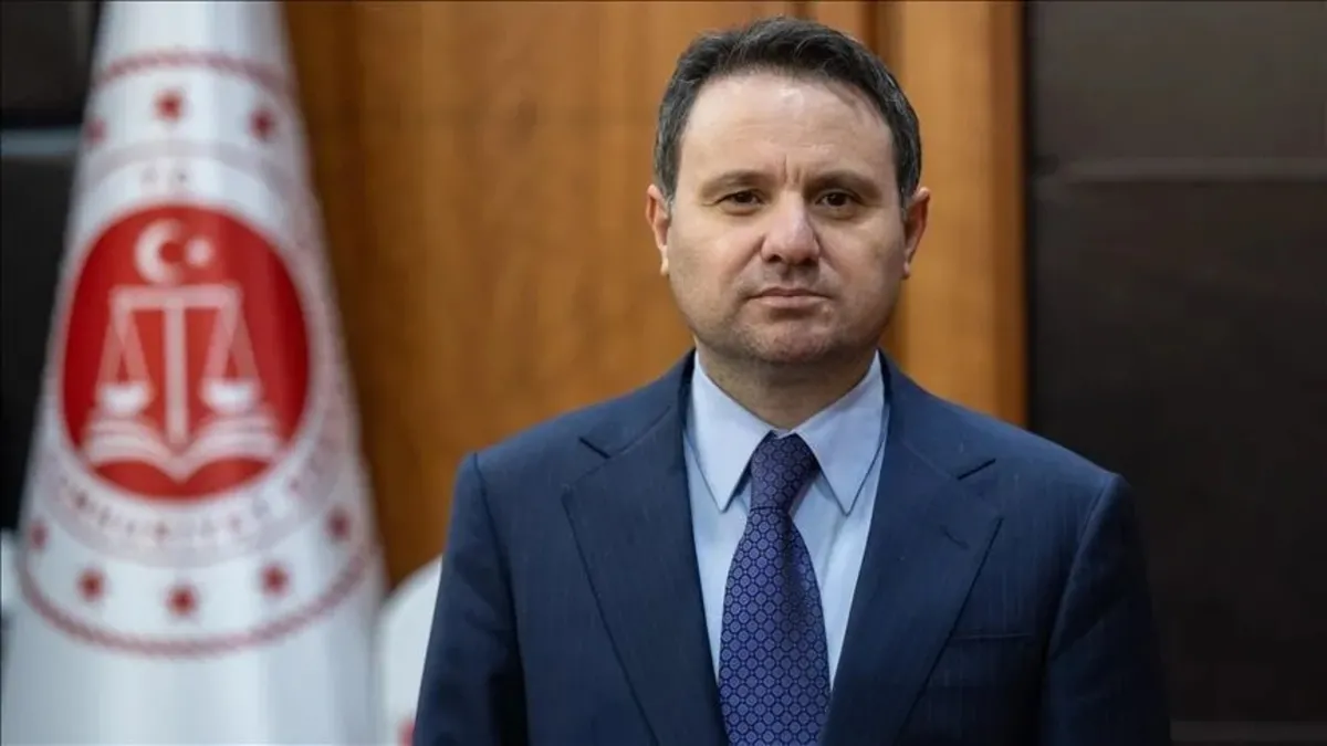 Bakan Gürlek: Hiçbir orman yangınının faili meçhul kalmasına müsaade edilmeyecektir"