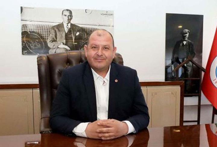 "Yolsuzluktan" tutuklanıp görevden uzaklaştırılmıştı: İlkay Çiçek, CHP'den istifa etti