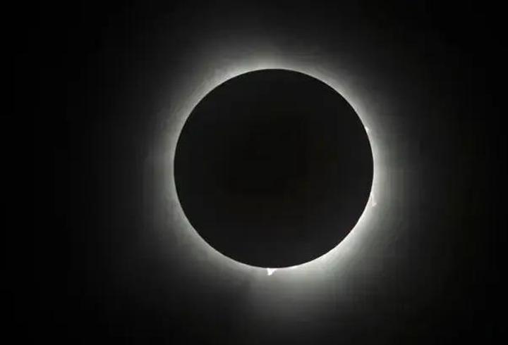 TAM GÜNEŞ TUTULMASI TARİHİ 2026 AĞUSTOS: Güneş Tutulması ne zaman, saat kaçta? Güneş Tutulması Türkiye'den izlenecek mi?