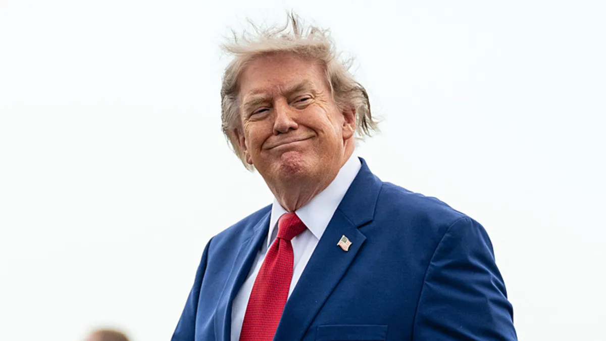 SON DAKİKA| Trump’tan Umman’a 'bombalarım' tehdidi: İsrail’i 'Gazze’ye saldırmayın' diyerek uyardı!
