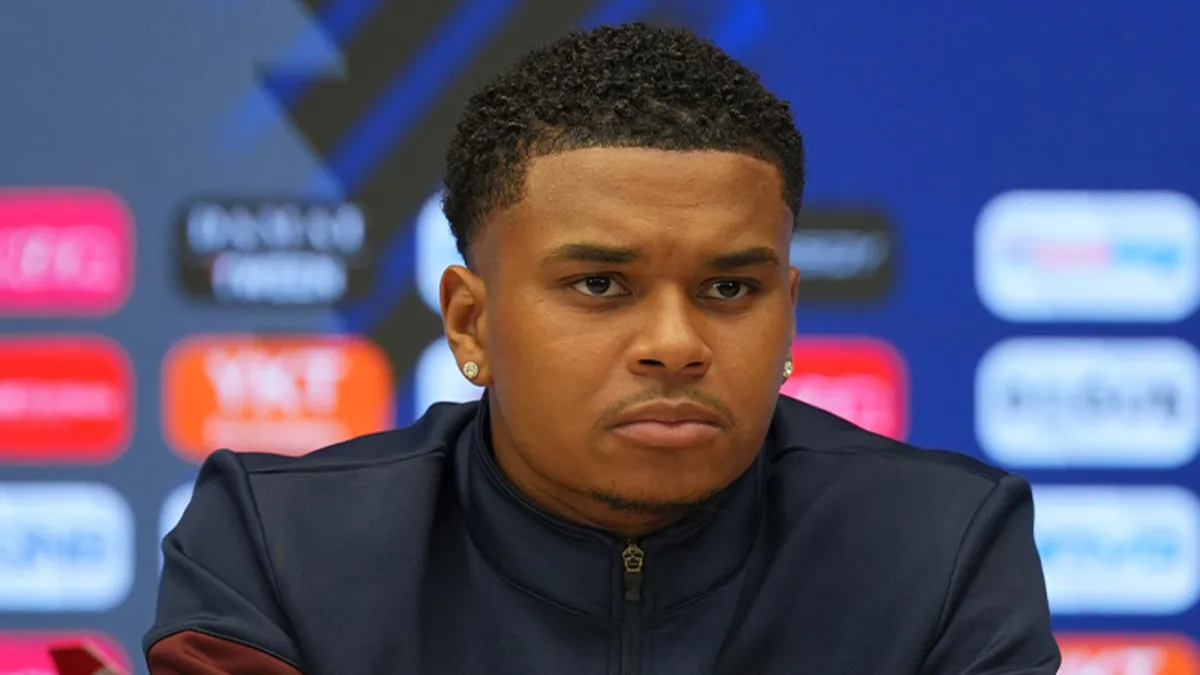 Trabzonspor'da Noah Saviolo’dan Muhammed Salah itirafı! ‘Benim için rüyaydı’