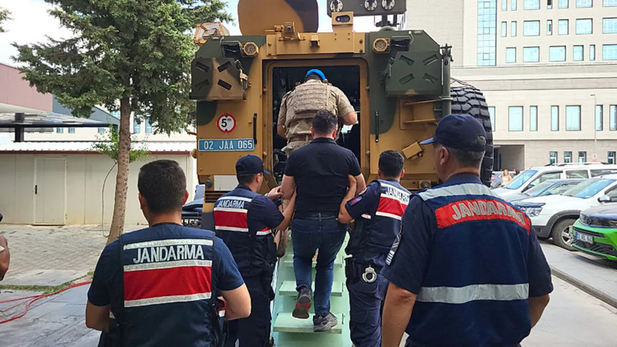 Eniştesini mezarlıkta katleden caniden pişkin hamle: “Yaralı var”