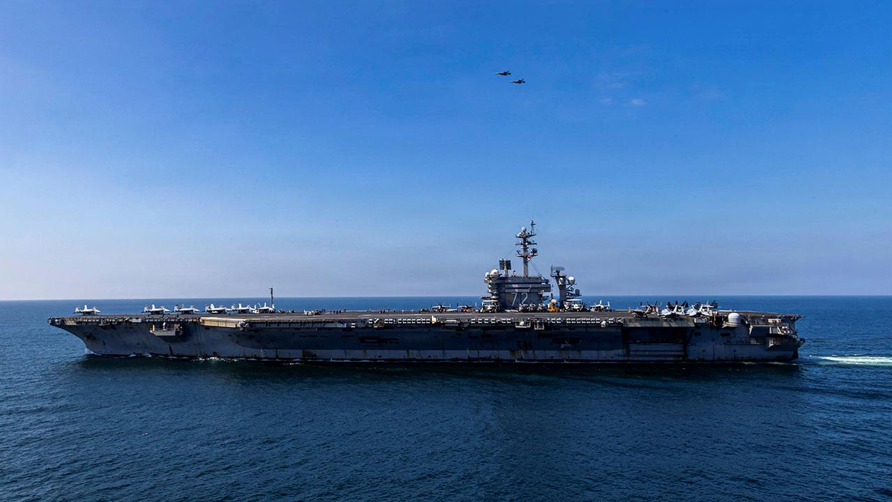 USS Lincoln, Orta Doğu'daki uzun süreli görevinden sonra ABD'ye dönüyor