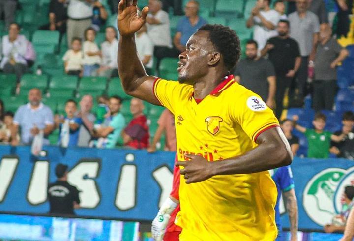 Anthony Dennis, Göztepe’den Birleşik Arap Emirlikleri’ne transfer oldu