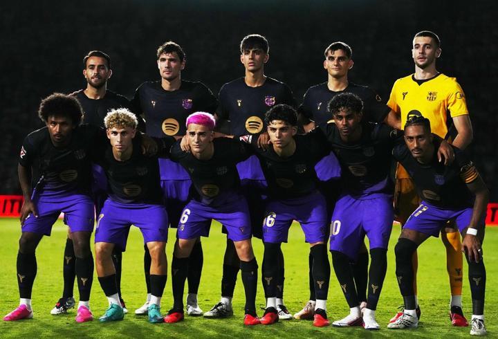 Son şampiyon Barcelona, ilk maçında gol oldu yağdı