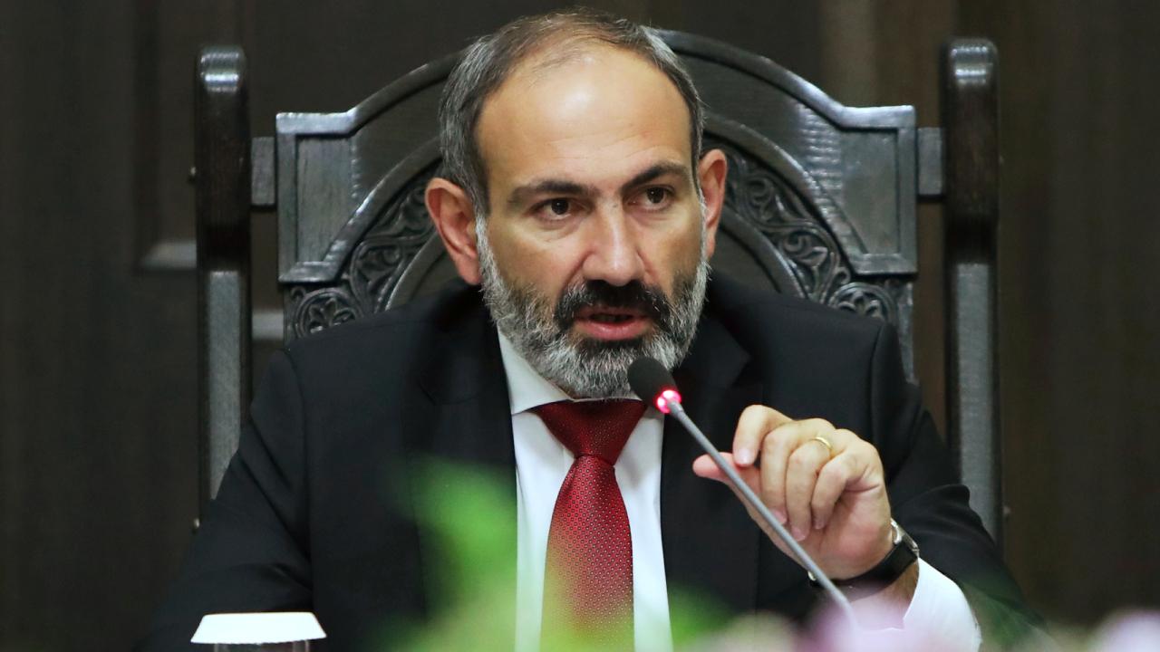 Paşinyan'dan Rusya'yı stratejik ortak olarak görmedikleri mesajı