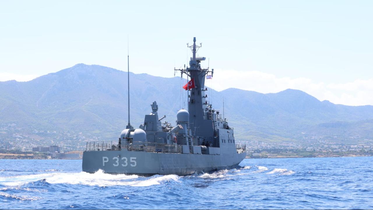 TCG Işın alabora olan geminin enkazı için taramalara başladı