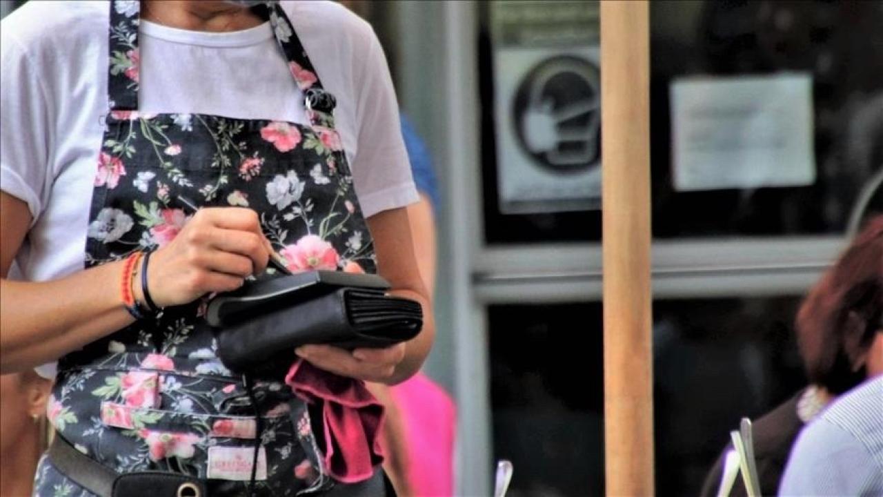 Yapay zeka üretimi menü görselleri ters tepti: Müşteriler restorandan kaçıyor