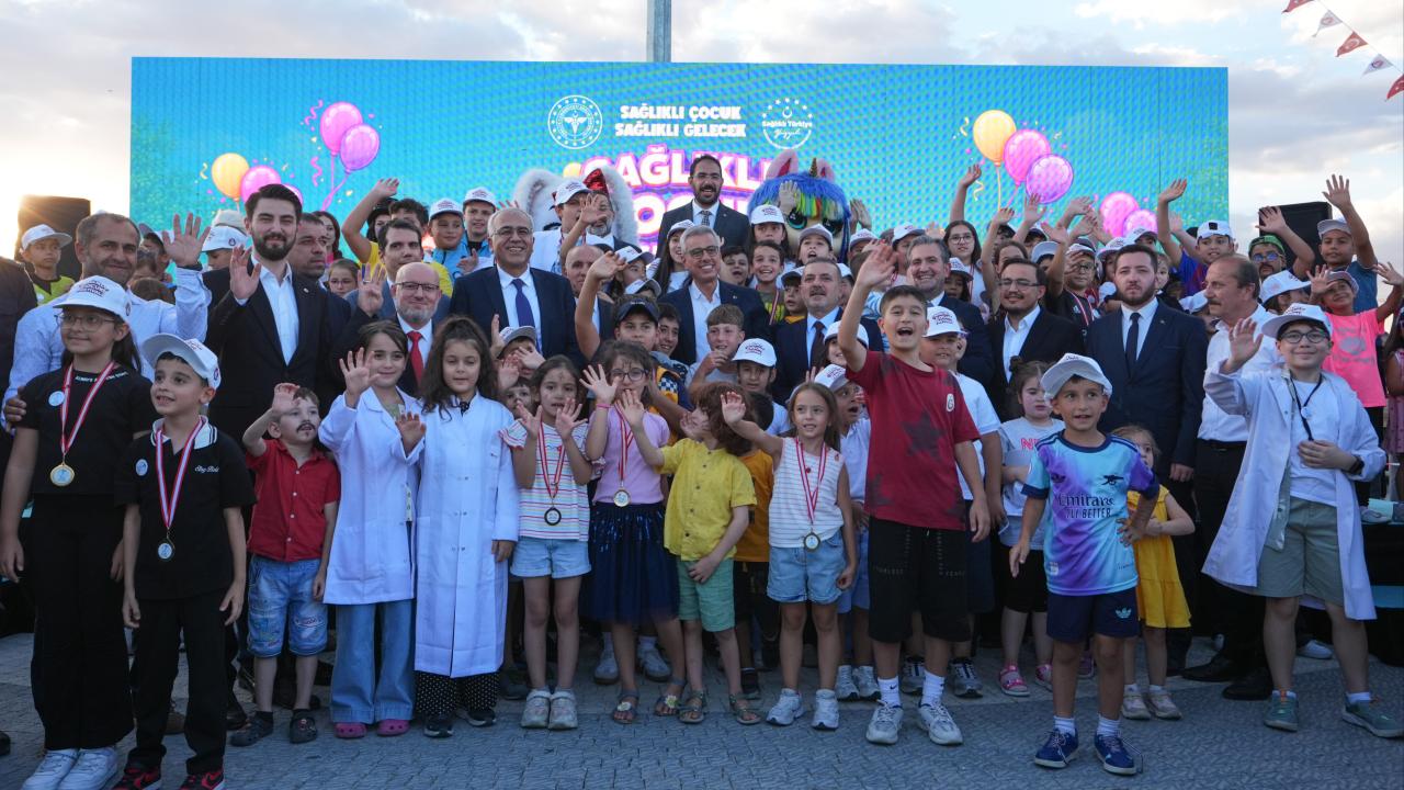 878 bin 840 çocuk sağlık elçisi oldu