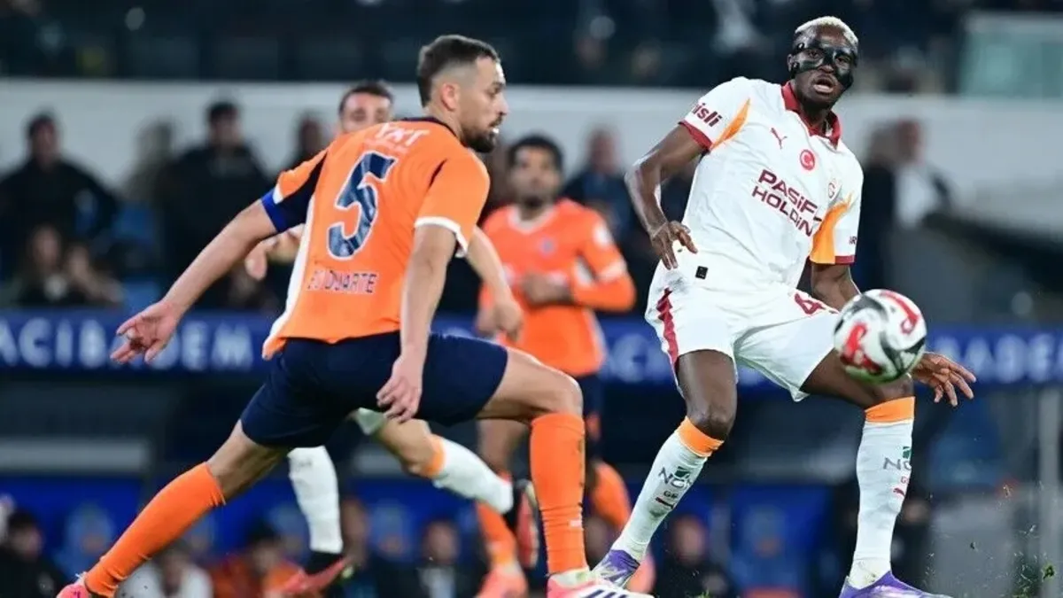 BAŞAKŞEHİR GALATASARAY CANLI | Galatasaray, Başakşehir'e konuk oluyor! İşte Okan Buruk'un 11'i