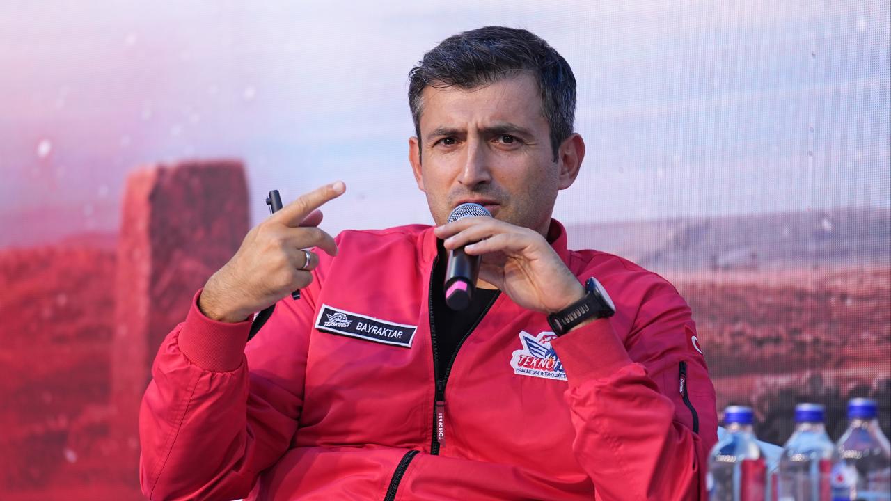 Selçuk Bayraktar: Birkaç sene içinde küçük modüler reaktörleri yapabileceğimize inanıyorum