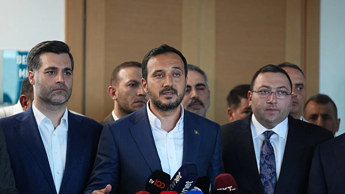 AK Parti İstanbul İl Başkanı Özdemir Üsküdar Başkanvekilliği seçimi sonrası konuştu: Şimdi Üsküdar'da hizmet zamanı