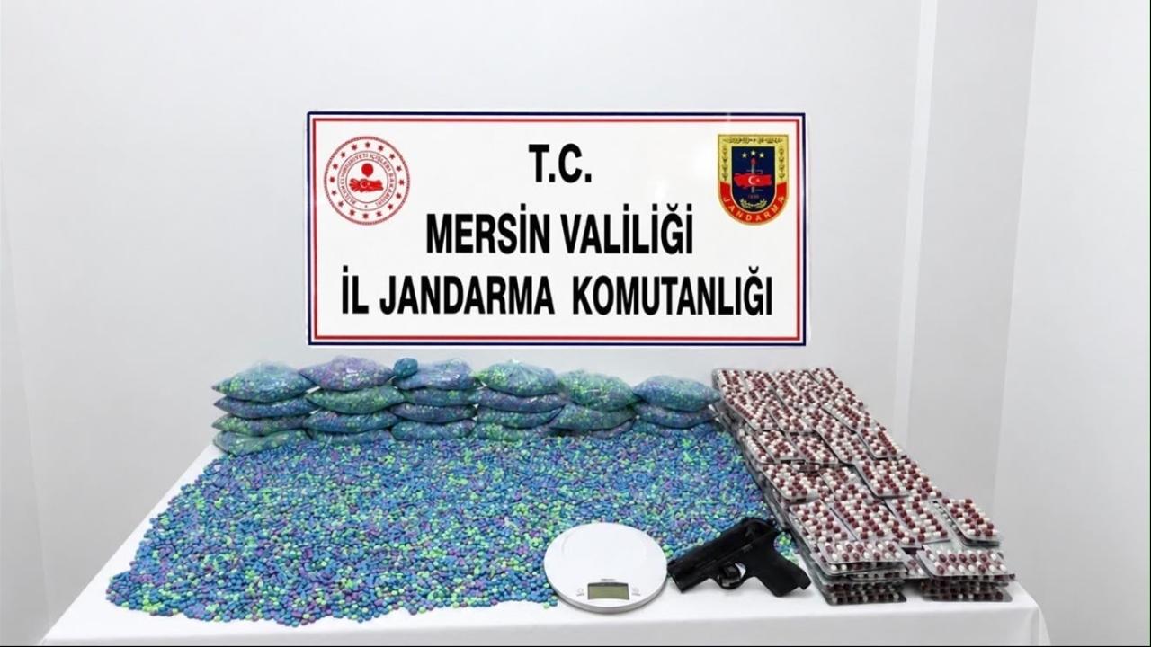 Mersin'de 64 bin 175 uyuşturucu hap ele geçirildi