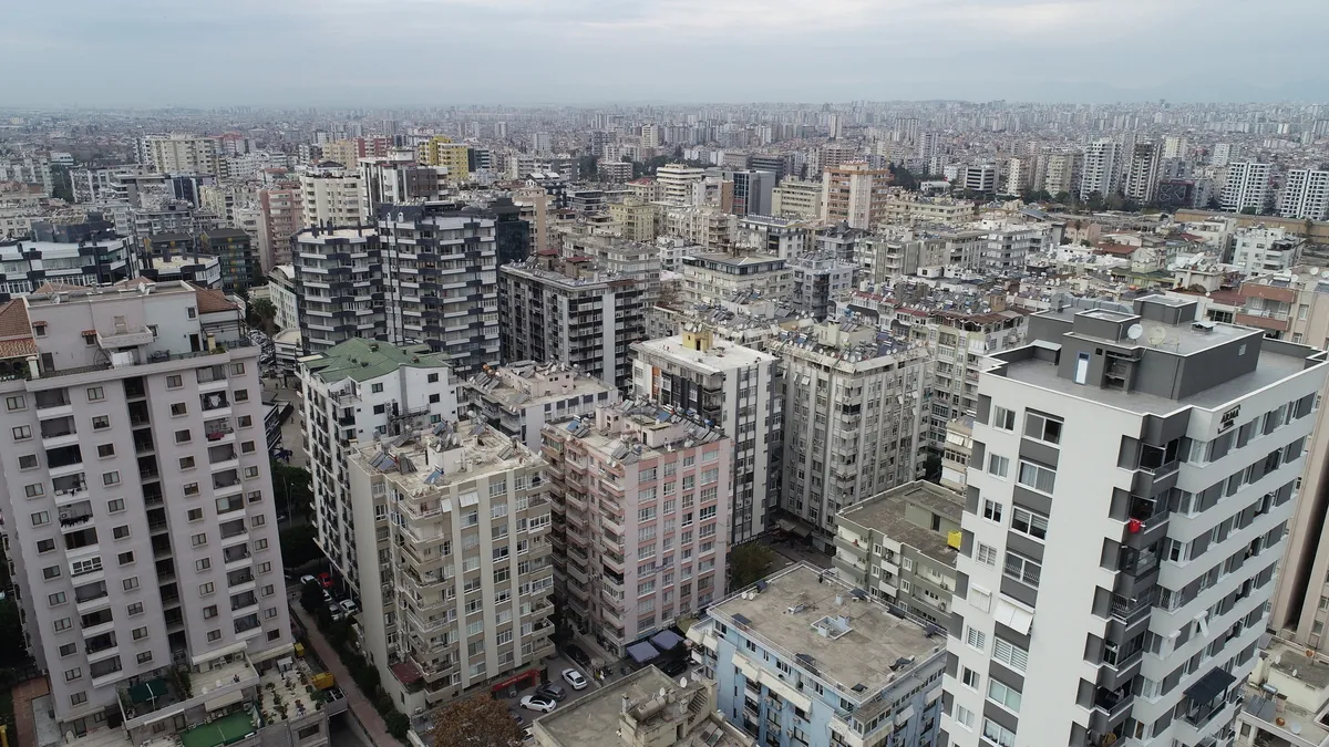Adana'da ortaya çıktılar: Akılalmaz dolandırıcılık yöntemi! Hedefte emlakçılar var