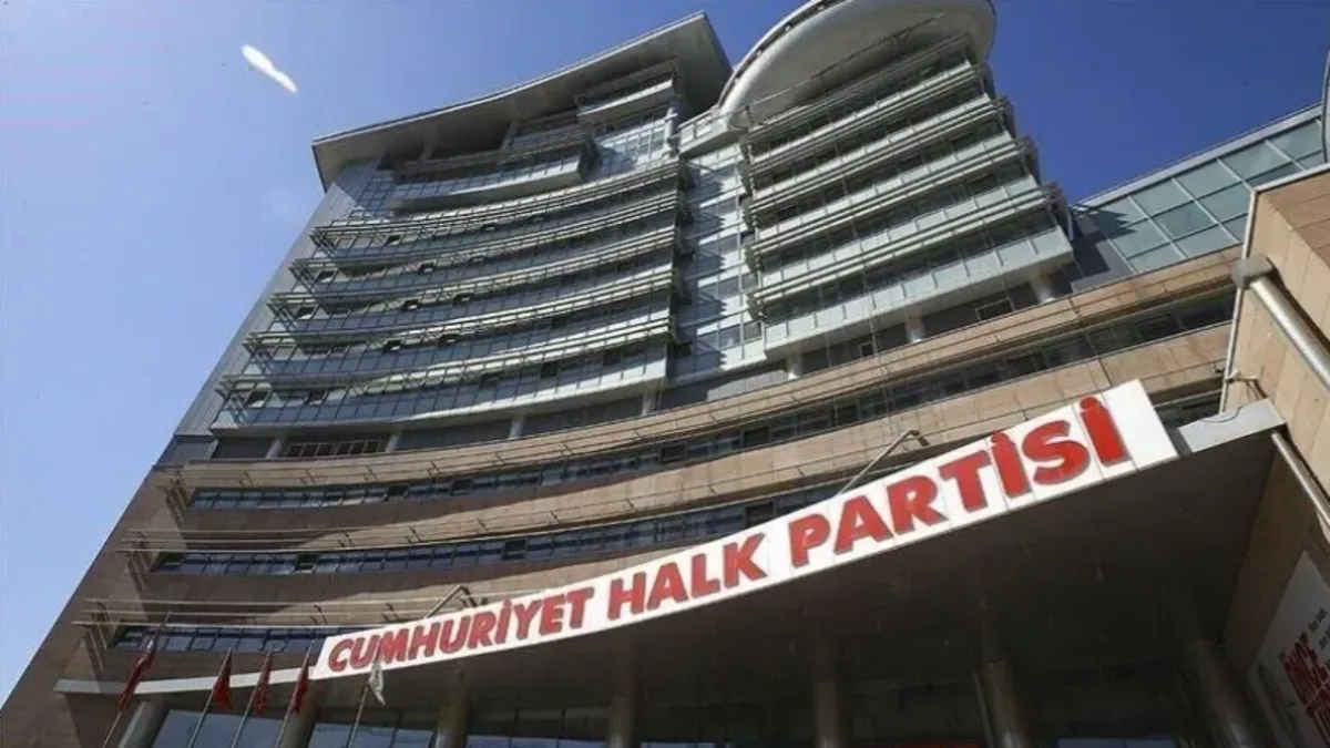 CHP'de genel başkanlık yarışı! İlk aday belli oldu! Kemal Kılıçdaroğlu'ndan yeni rakibine ilk mesaj
