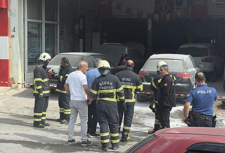 Oto LPG servisinde patlama: 5 yaralı