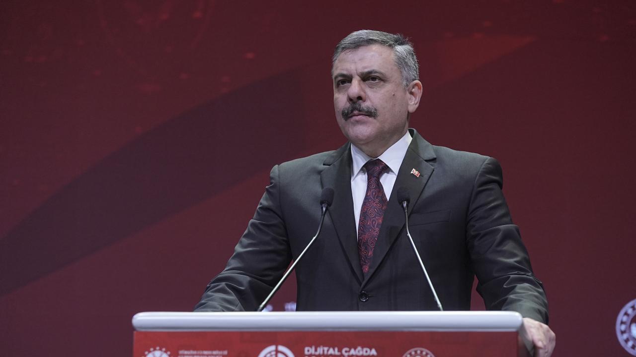 Bakan Çiftçi: 3 çocuk yoğun bakımda, 1 çocuk taburcu edildi