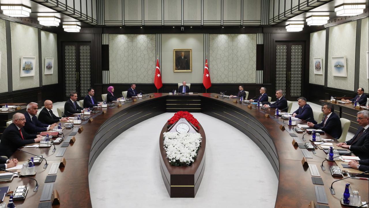 Kabine'de yoğun gündem: Fon soruşturması ve Terörsüz Türkiye