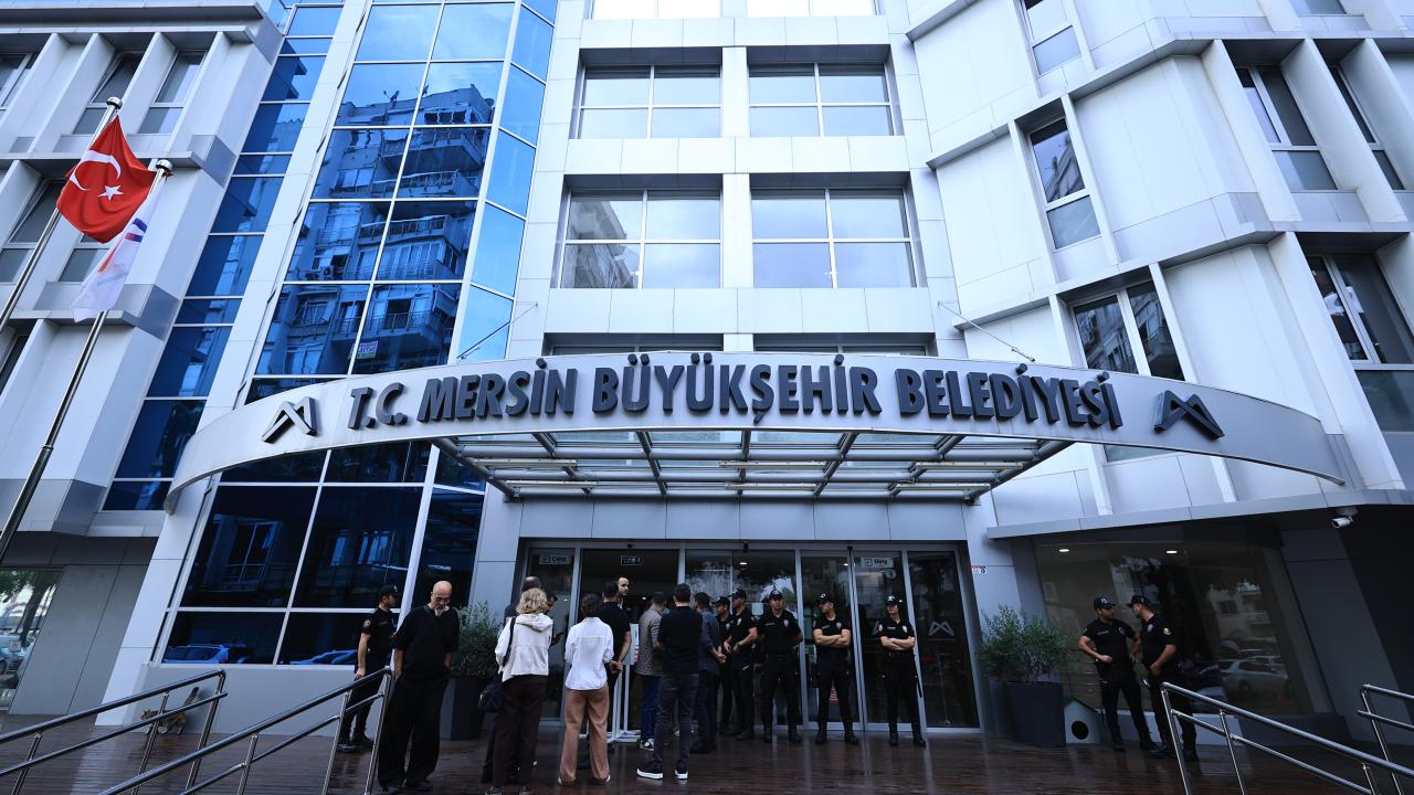Mersin Büyükşehir Belediyesinin 13 doğrudan temin ve ihale dosyasında usulsüzlük tespiti