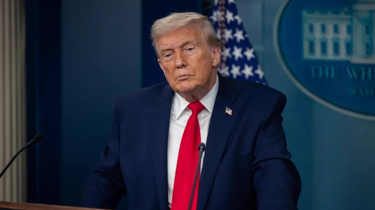 Trump'tan CAATSA yaptırımları sorusuna yanıt: Erdoğan benim dostum, Türkiye'yi seviyorum