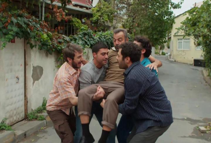 AZİZ’İN ÖLÜMÜNDEN ÖNCEKİ MUTLU ANLAR!
