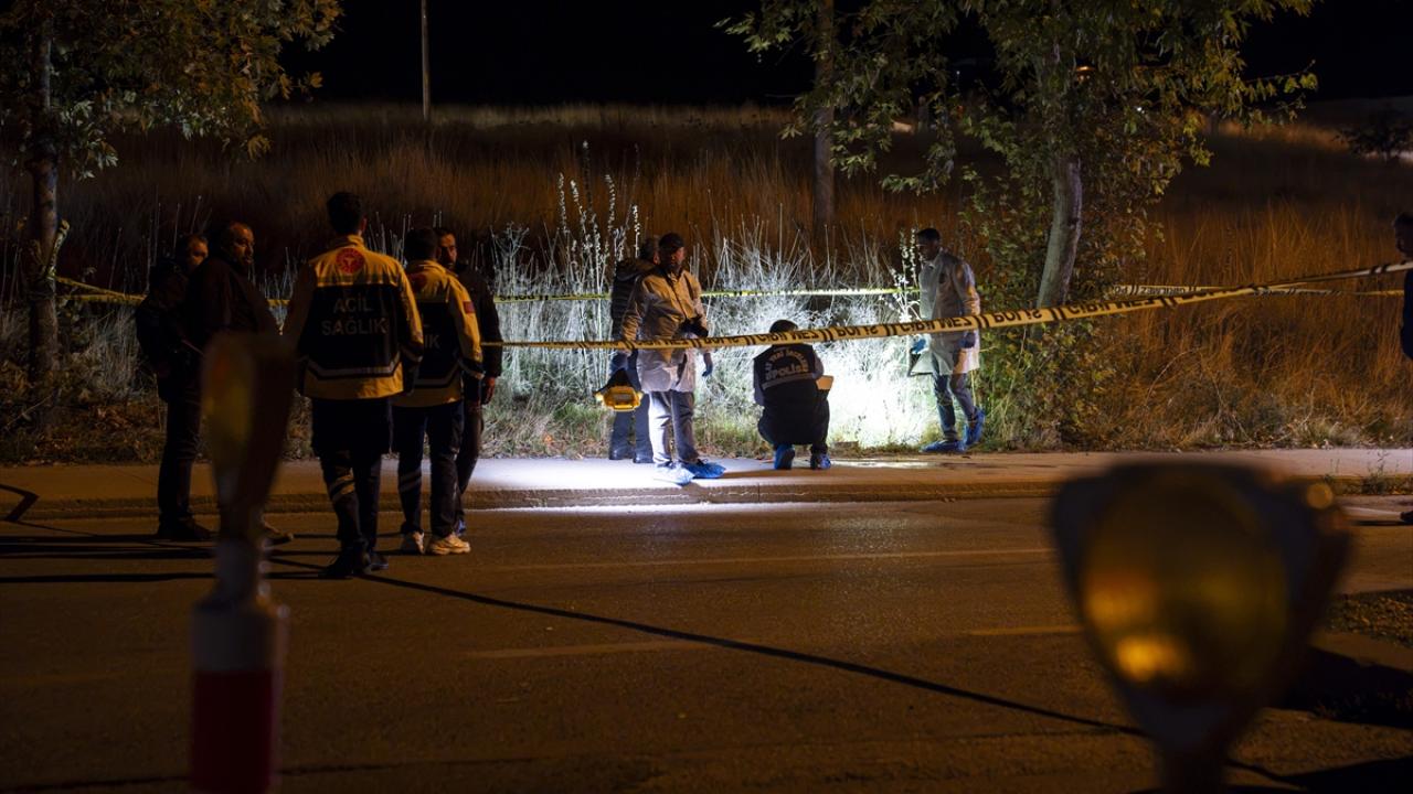 Ankara'da uygulama noktasında ateş açılması sonucu 1 polisimiz şehit oldu