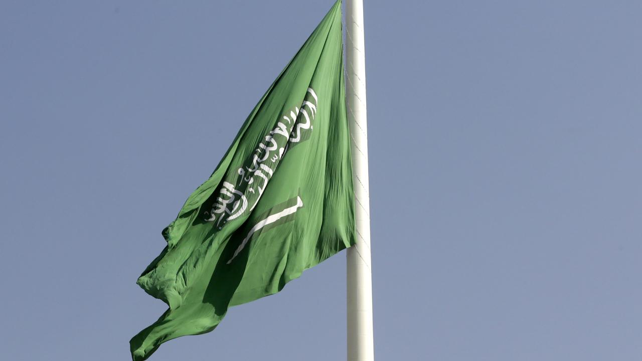 Suudi Arabistan: Riyad'daki havalimanına düzenlenen saldırılarda 3 kişi hayatını kaybetti