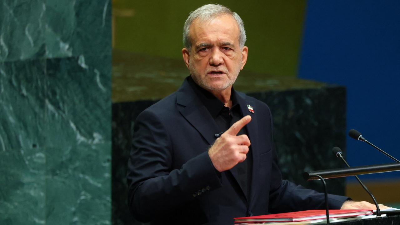 İran Cumhurbaşkanı: Çevrenin, siyasi anlaşmazlıklara kurban edilmemesi gerektiğine inanıyoruz