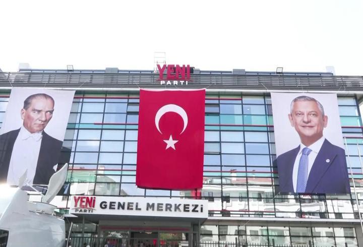 Yeni Parti'de Yeni Kriz: KONGRELER