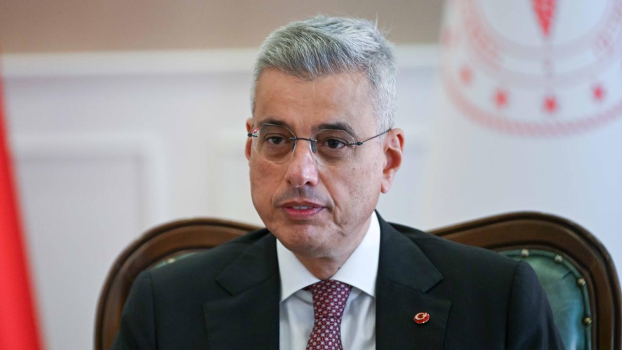 Bakan Memişoğlu: Önceliğimiz çocukları tütünün zararlı etkilerinden korumak