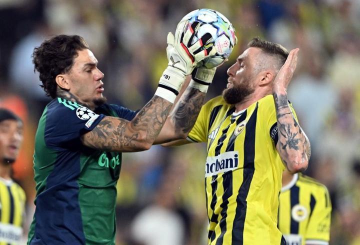 Fenerbahçe'de Ederson, bu sezon kaleye duvar ördü